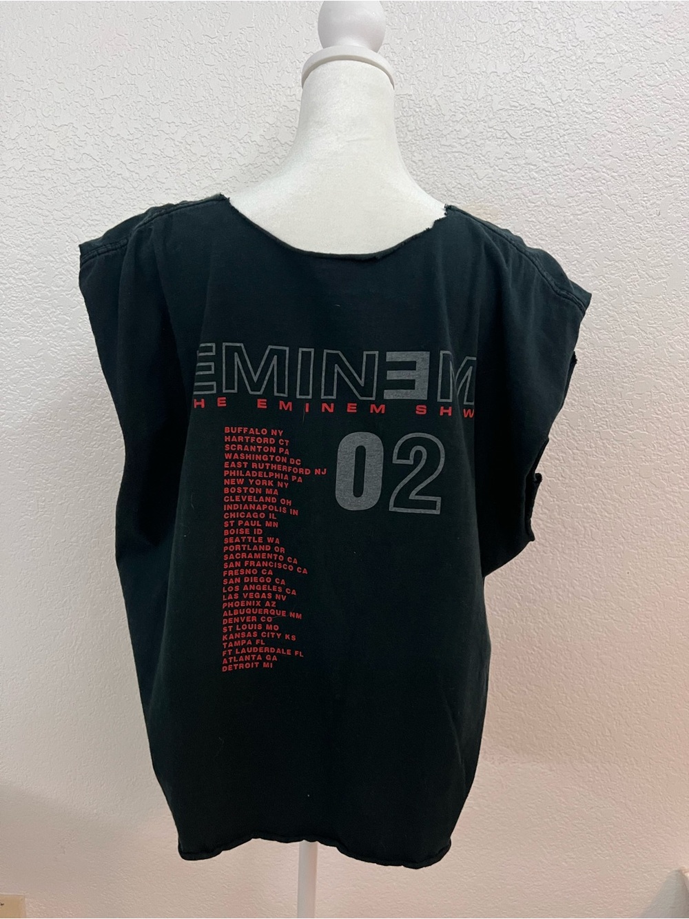 Vintage Eminem The Eminem Show 2002 Tour Graphic Cutoff T-Shirt Black Size XL - Picture 3 of 3